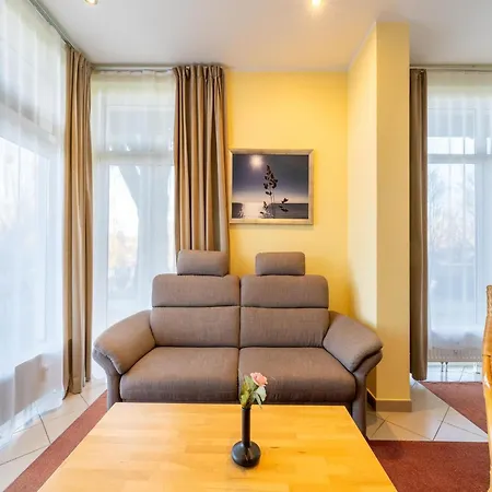 Apartment Mirow, *