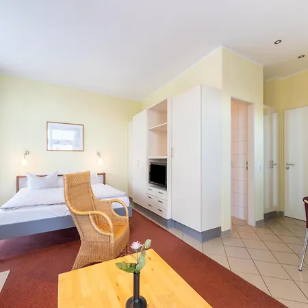 Mirow, Apartment *