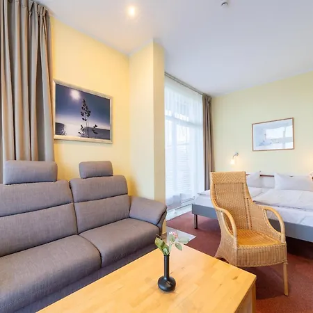 Apartment Mirow, *
